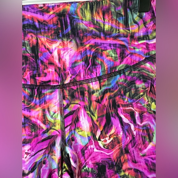 Lululemon Base Pace High-Rise Legging 28" Size 8 - Picture 6 of 8